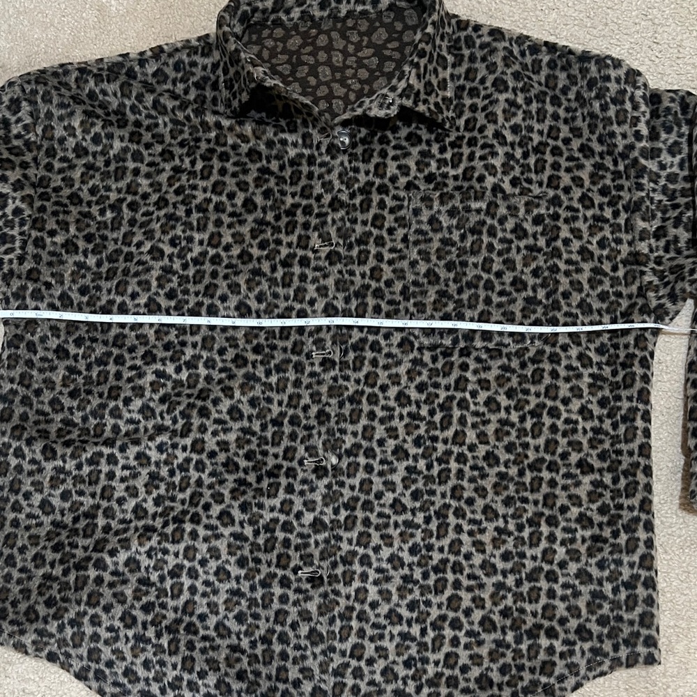 Leopard Print Women’s Shacket - Picture 7 of 10